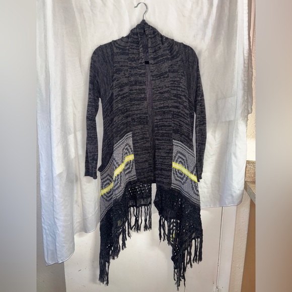 RD Style Cardigan - Picture 2 of 4